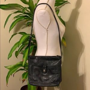 Leather shoulder bag